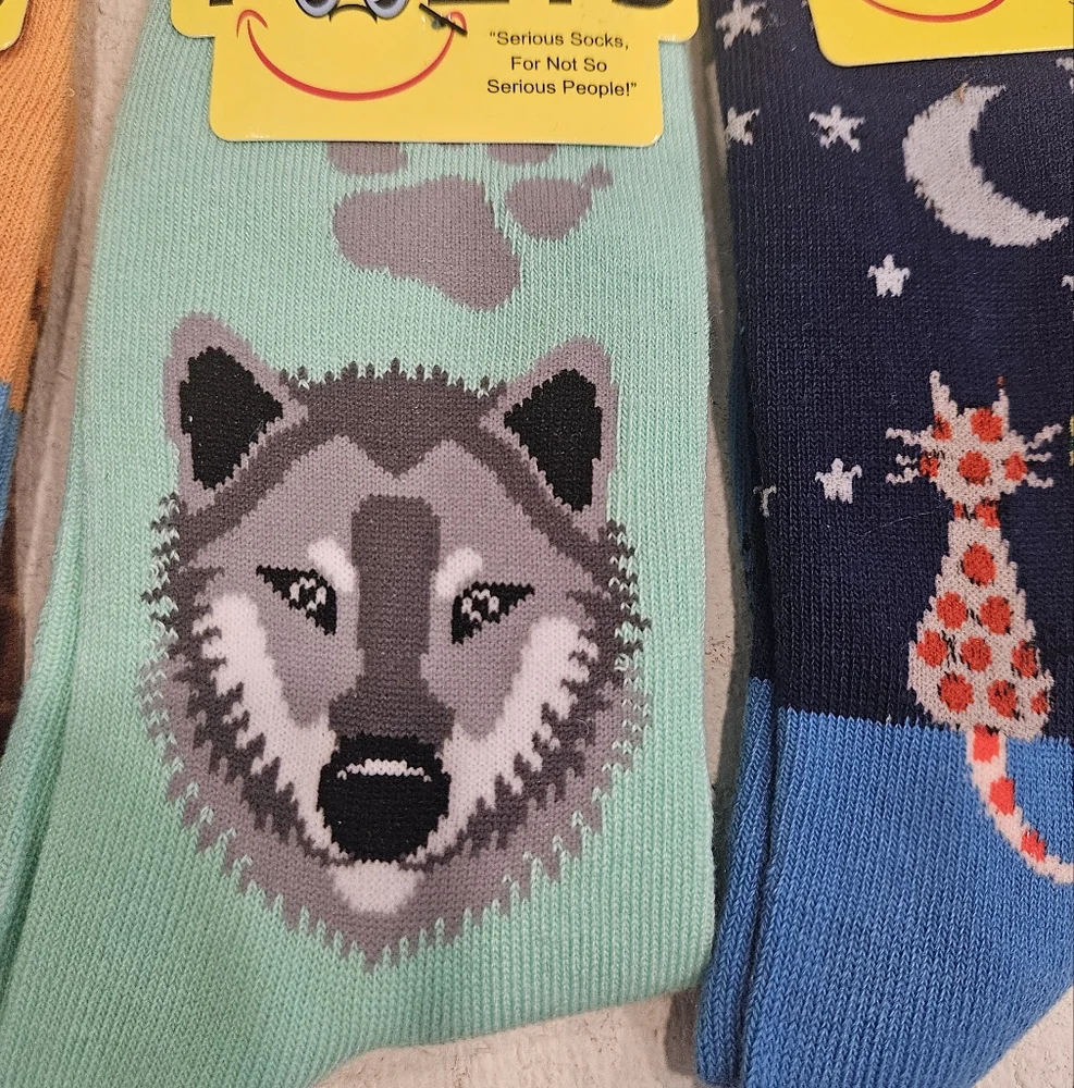 Foozys Socks Size 9-11 Serious Socks for not so Serious People!